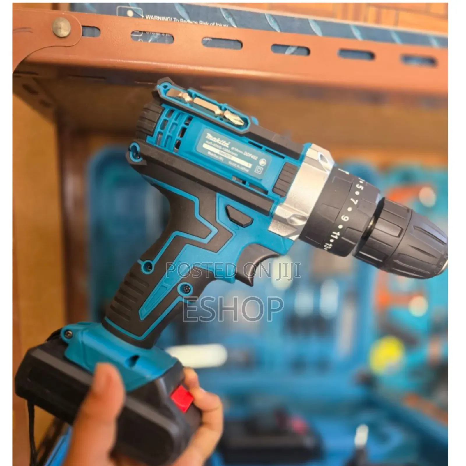 Makita's Flagship Cordless Drill Kit - Engineered for Performance