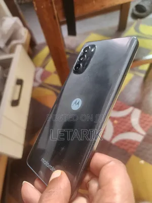 Photo - Motorola Moto G82 128 GB Black