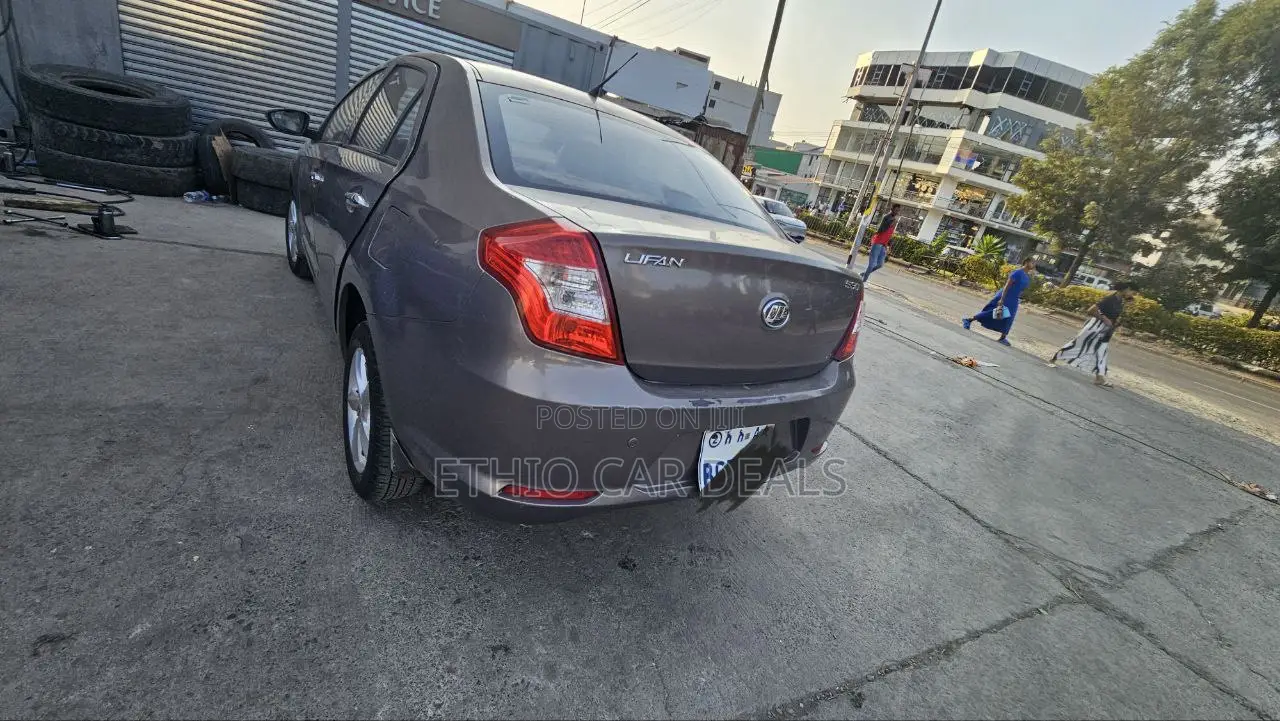 Lifan 530 2017 Brown