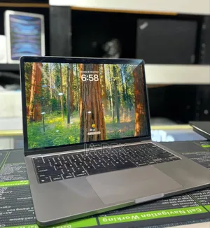 Photo - New Laptop Apple MacBook Pro 2023 M2 16GB Apple M2 SSD 256GB