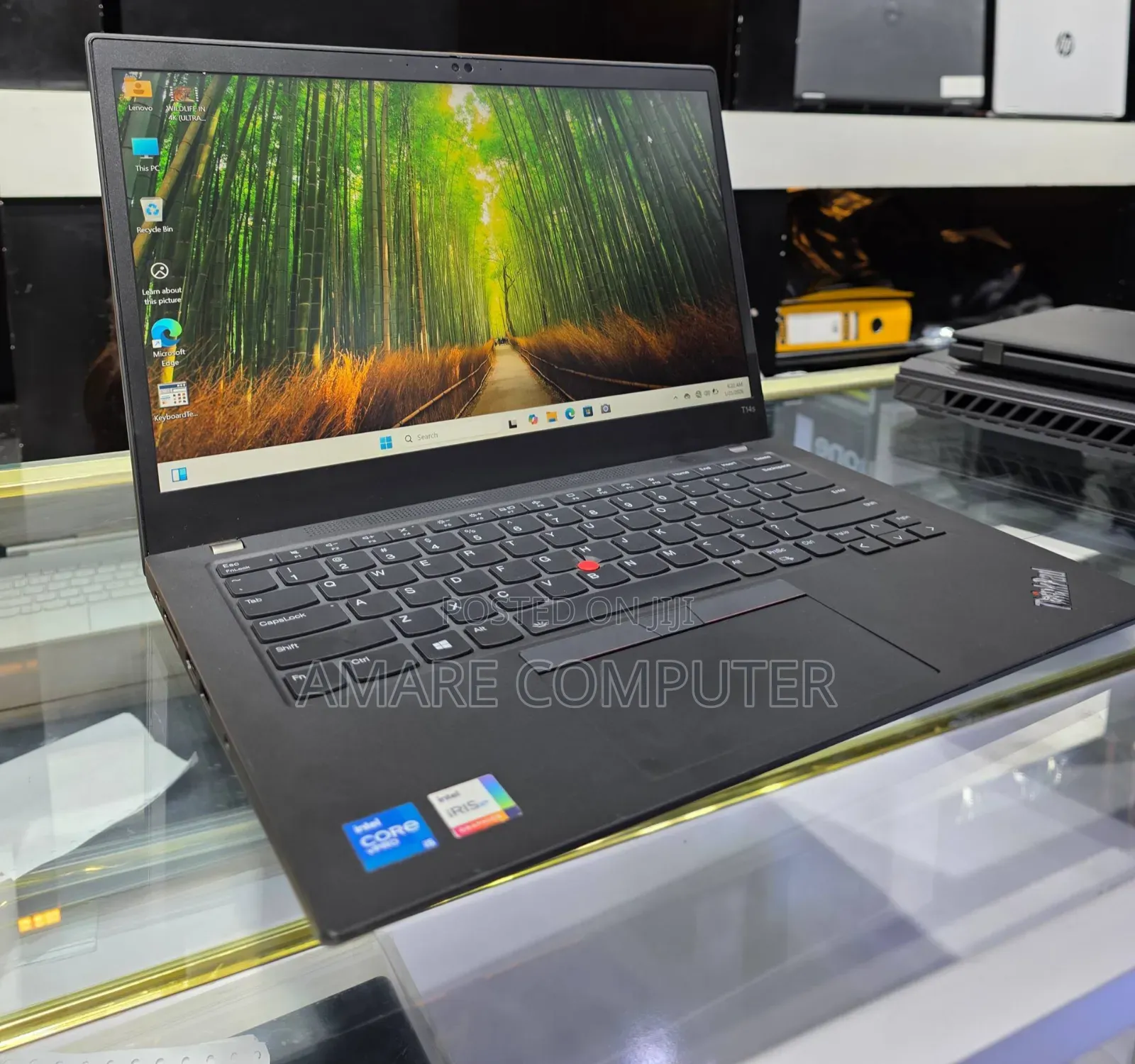 New Laptop Lenovo Thinkpad P14s 8GB Intel Core I5 SSD 512GB