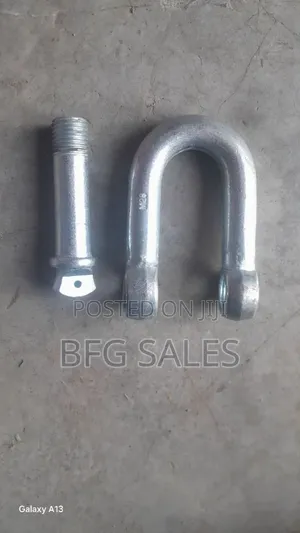 D-Shackle M-28 (ዲ ሻክል)