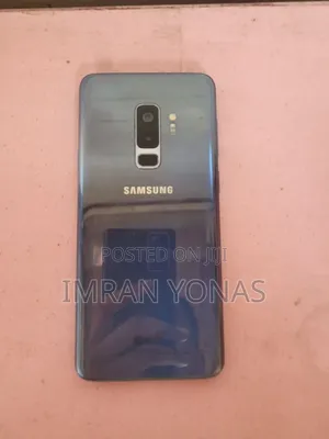 Photo - Samsung Galaxy S9 Plus 128 GB Blue