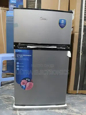 Media Refrigerator Refrigerator