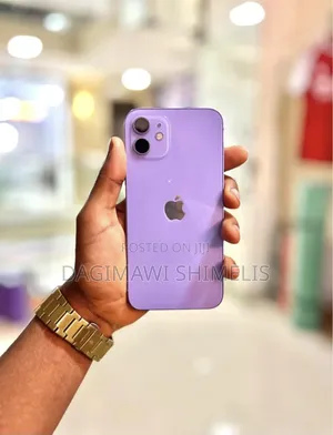 Photo - Apple iPhone 12 64 GB Purple