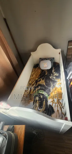 Kids Bed Price Negotiable