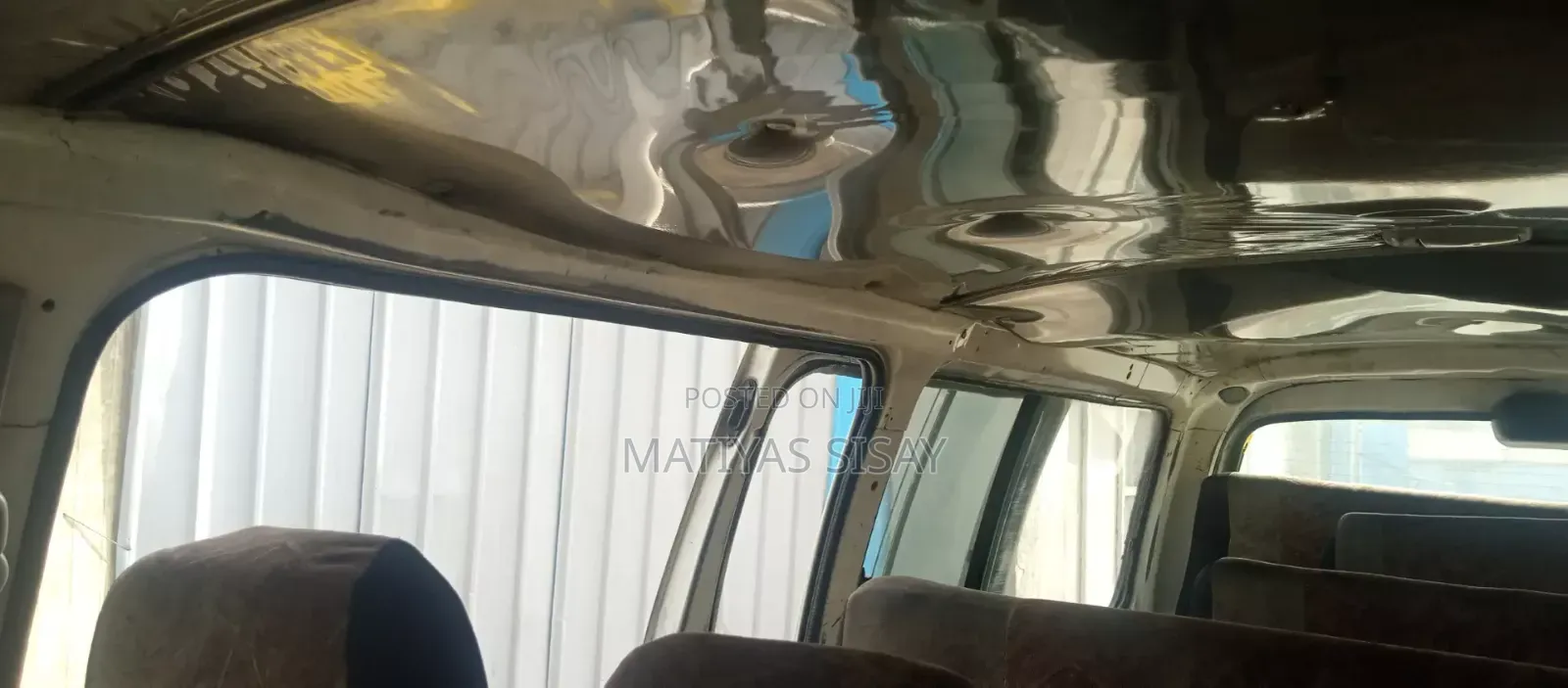 Toyota HiAce 1999 White