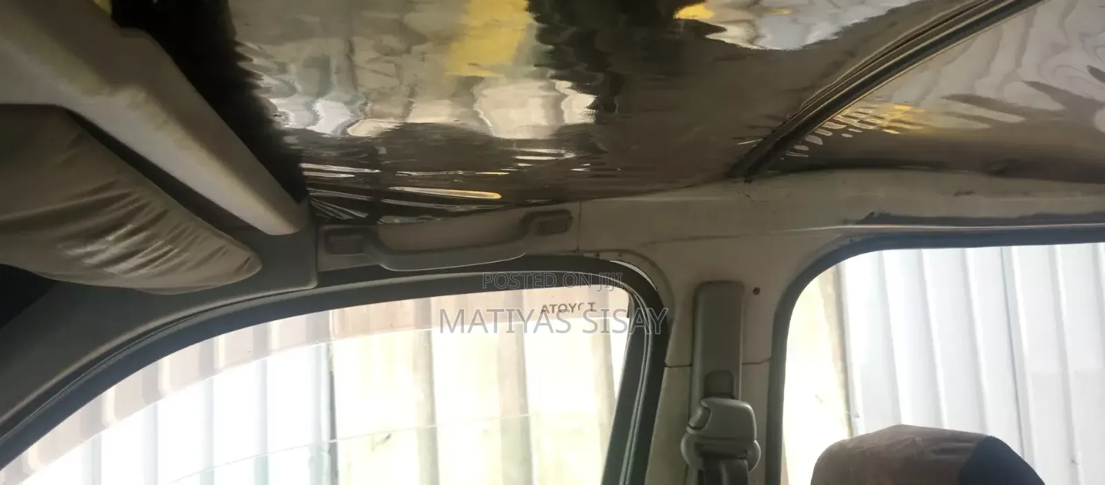 Toyota HiAce 1999 White