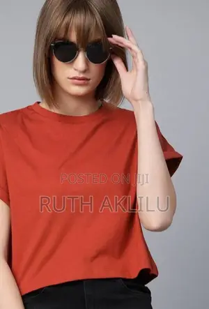 Women Solid Round Neck Pure Cotton T Shirt