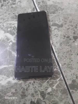 Photo - New Samsung Galaxy A71 128 GB