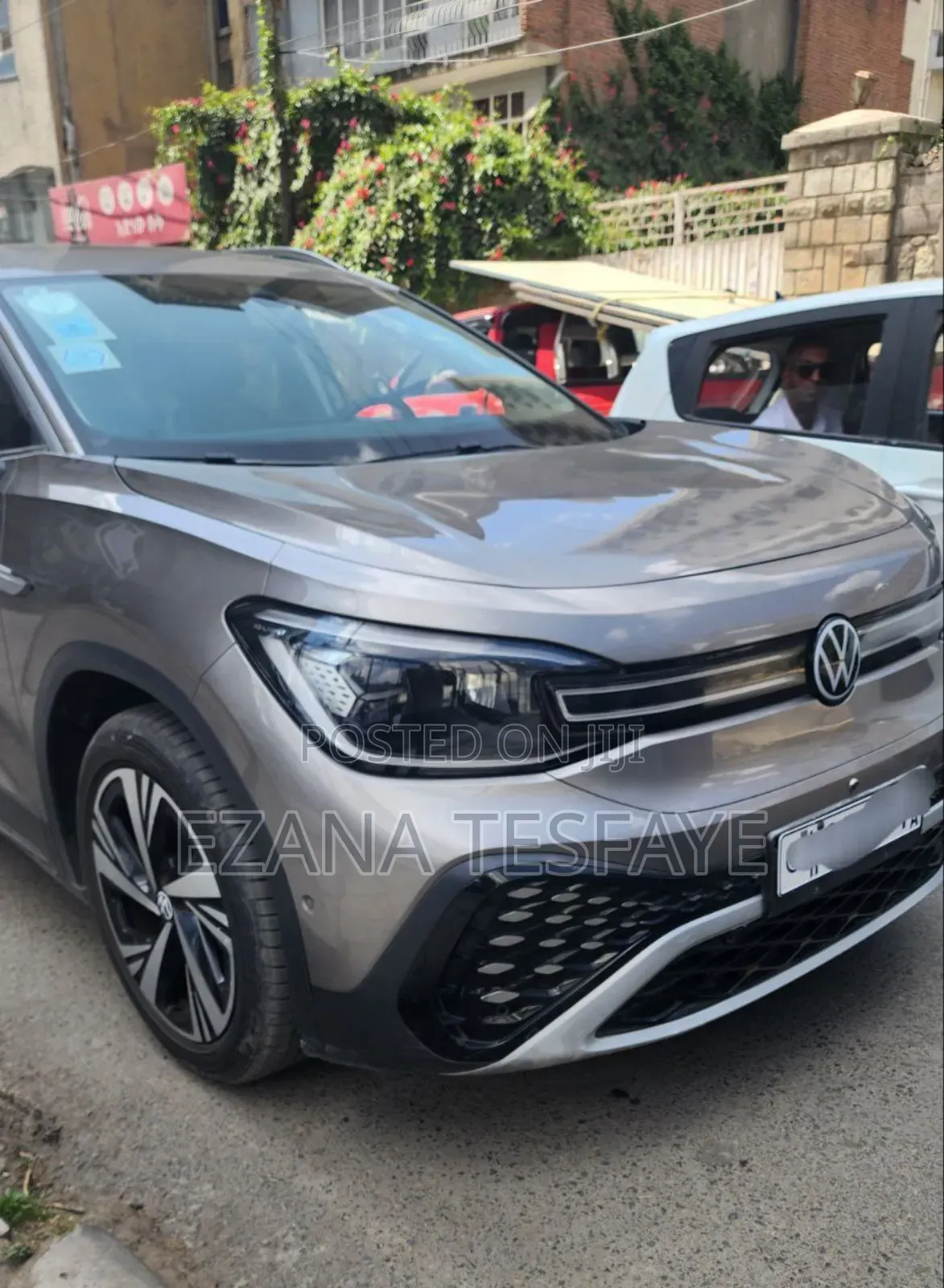 Volkswagen ID.6 2023 Beige