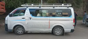 Toyota HiAce 2007 Silver