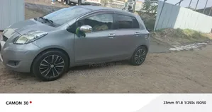 Toyota Yaris 2010 Gray