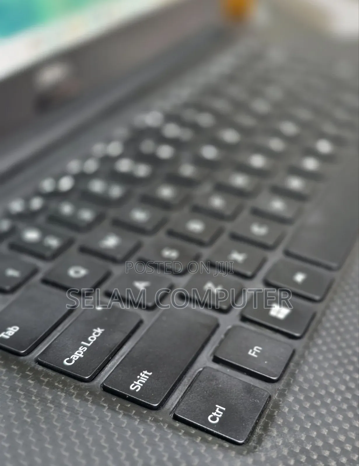 New Laptop Dell Precision 5540 16GB Intel Core I9 SSD 512GB