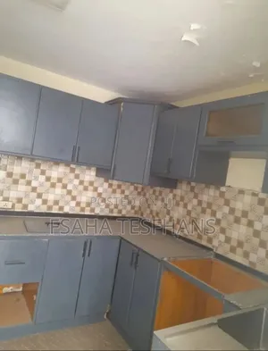 4bdrm House in Villa House, Bole for rent