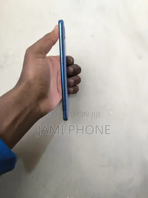 Samsung Galaxy A30 64 GB Black