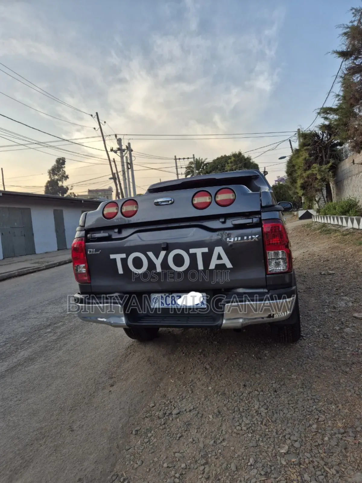 Toyota Hilux 2018 Gray