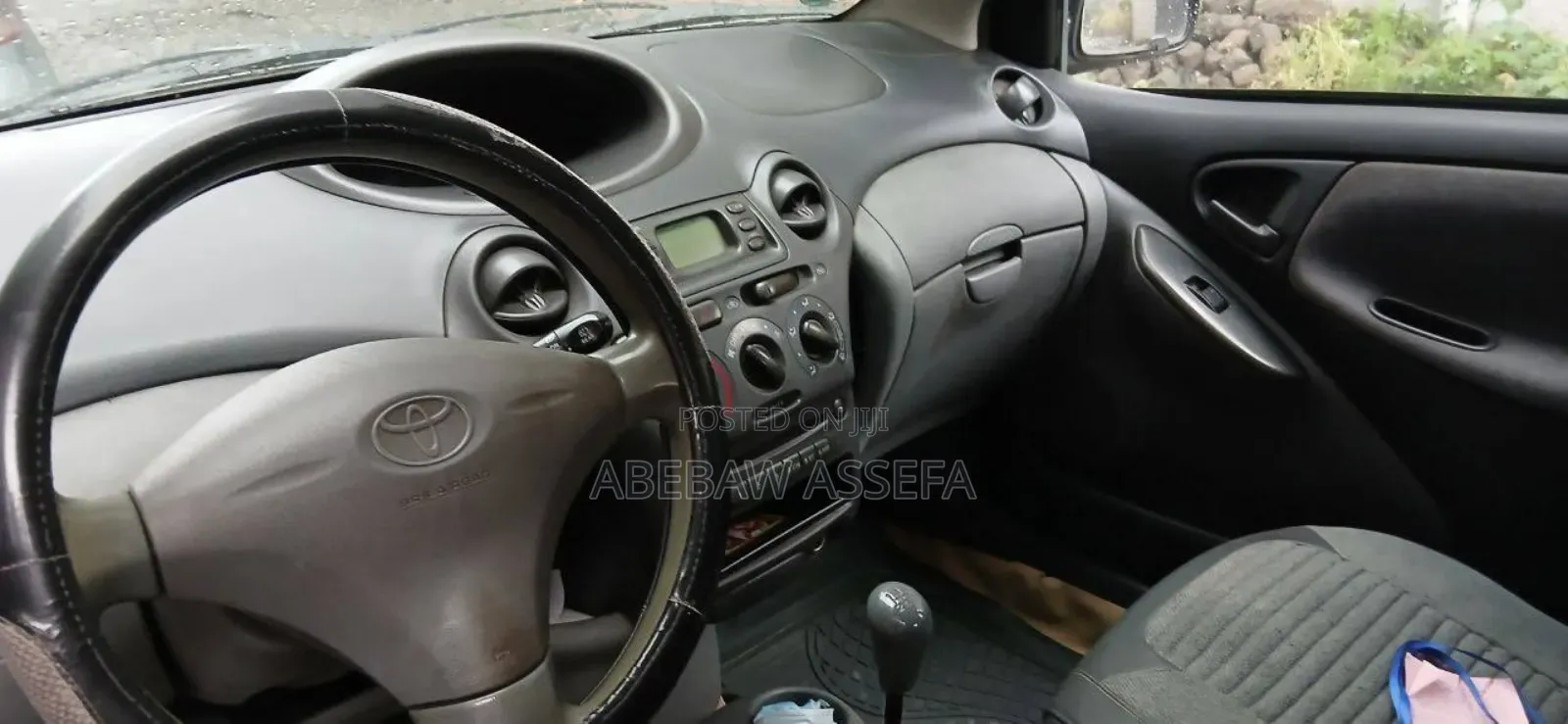 Toyota Yaris 1999 Silver