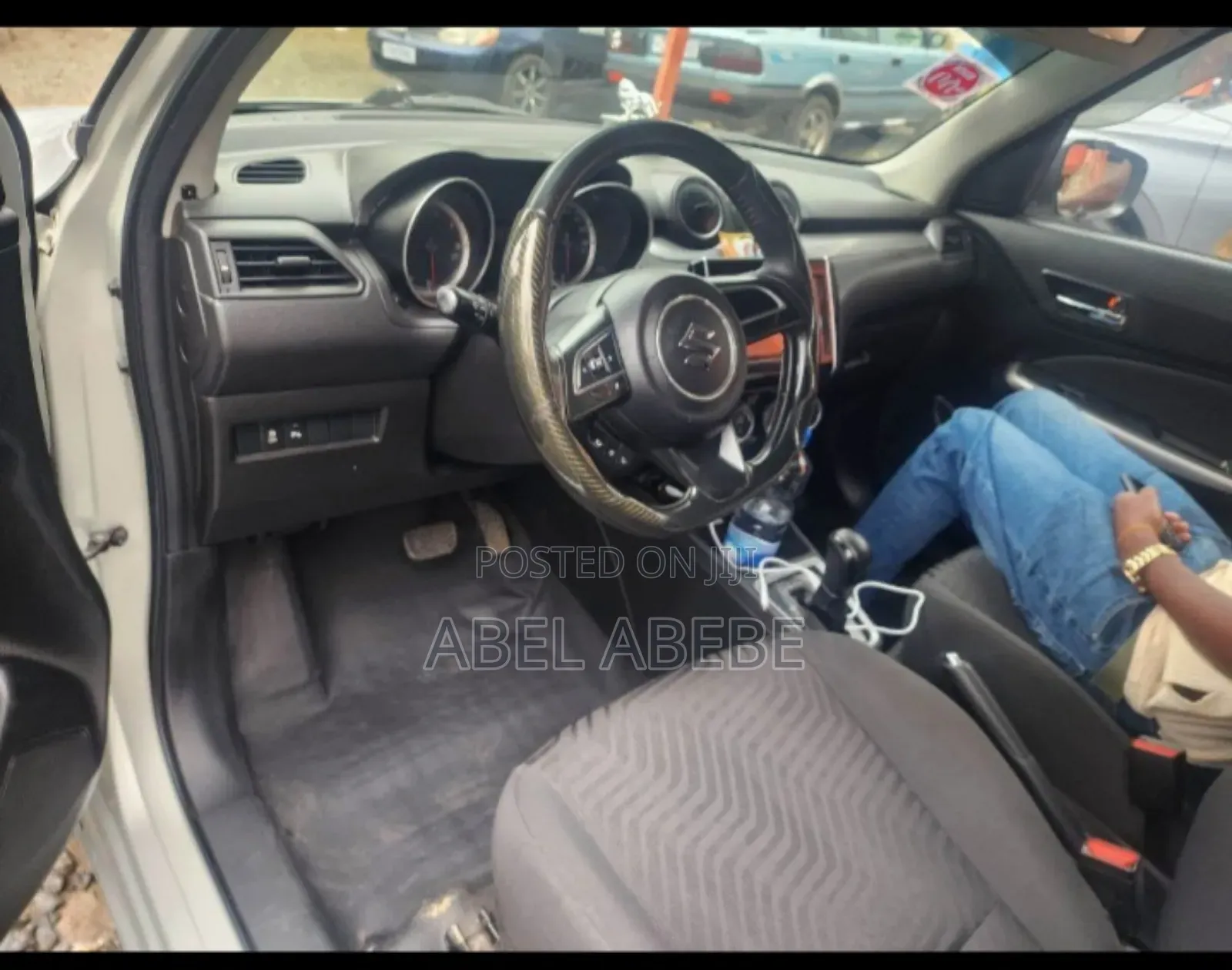 Suzuki Swift 2021 White