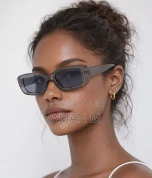 Photo - Trendy Vintage Popular Women Sunglass