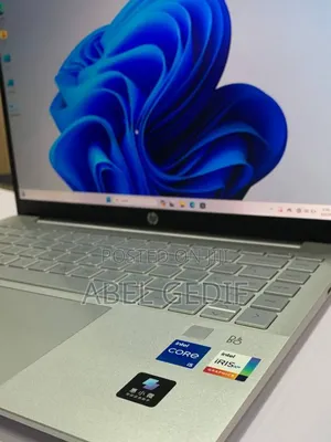 New Laptop HP Pavilion 14 16GB Intel Core I5 SSD 1T