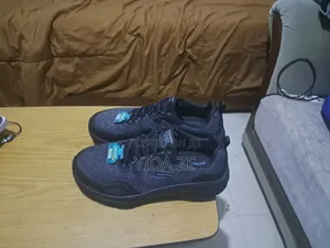 America Men's Skcher Shoes d'Lux Walker 20