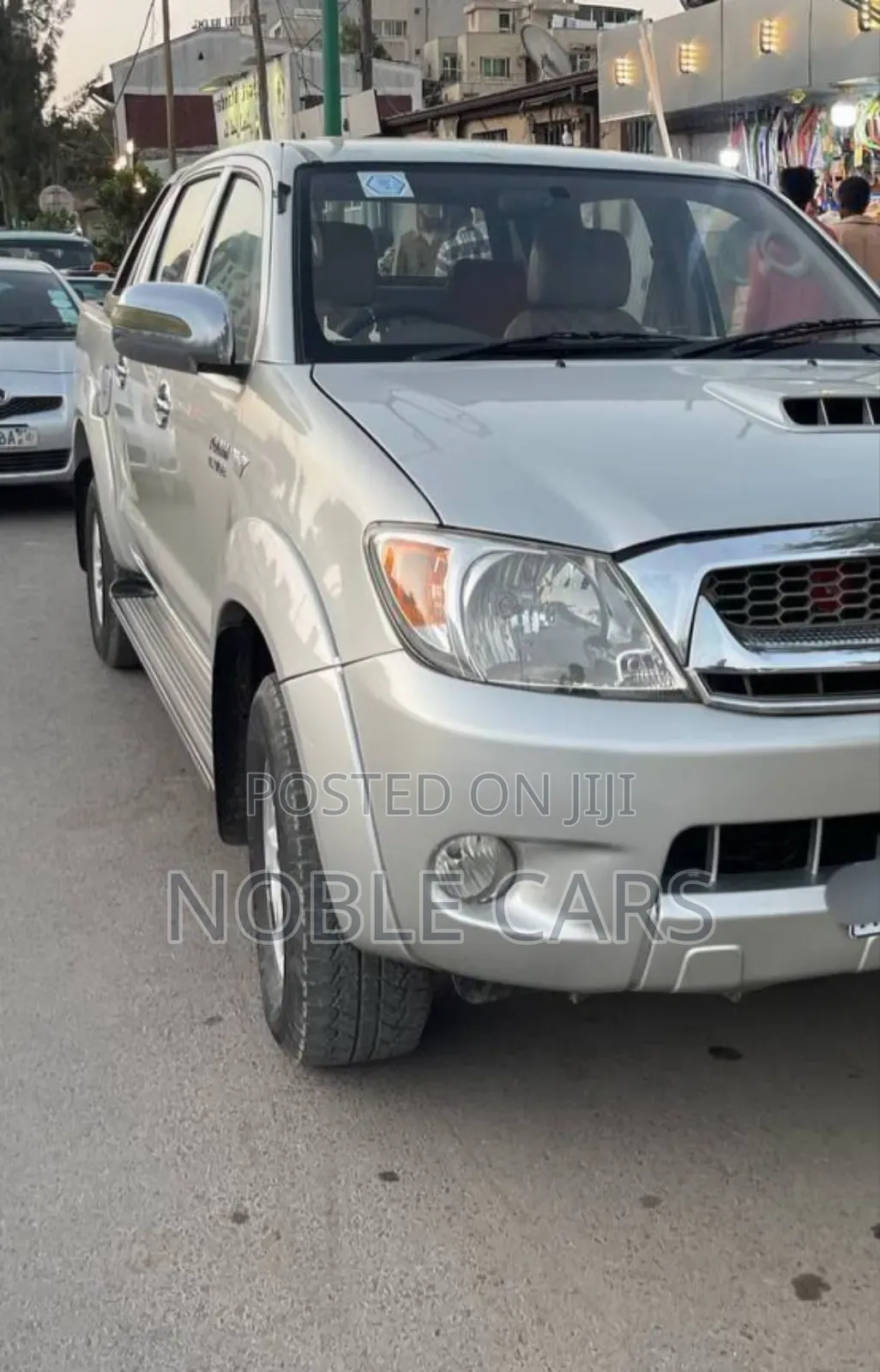 Toyota Hilux 2009 Gold