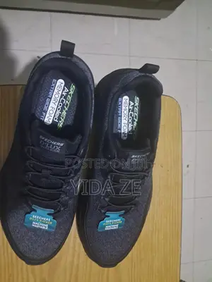 America Men's Skcher Shoes d'Lux Walker 20