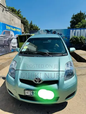 Photo - Toyota Yaris 2008 Green