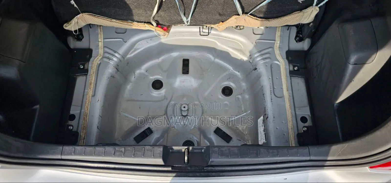 Toyota Yaris 2010 Silver