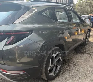Hyundai Tucson 2023 Gray