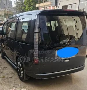 Hyundai Staria 2022 Gray