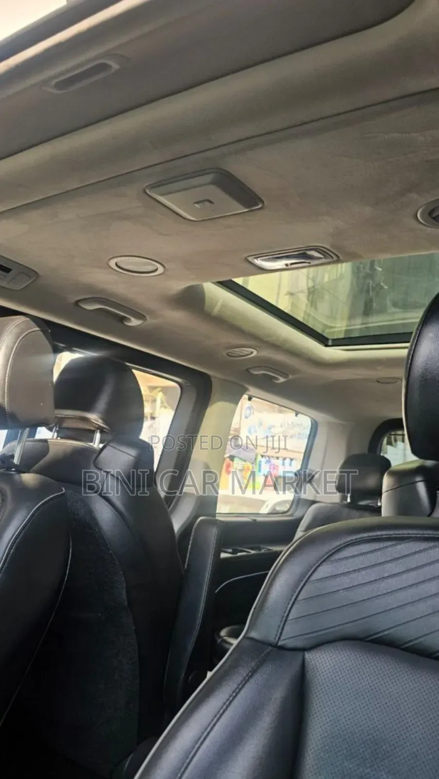 Hyundai Staria 2022 Gray