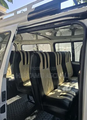 Toyota HiAce 2008 White