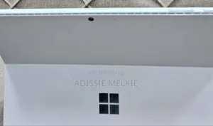 Photo - New Laptop Microsoft Surface Pro 6 8GB Intel Core I7 SSD 256GB