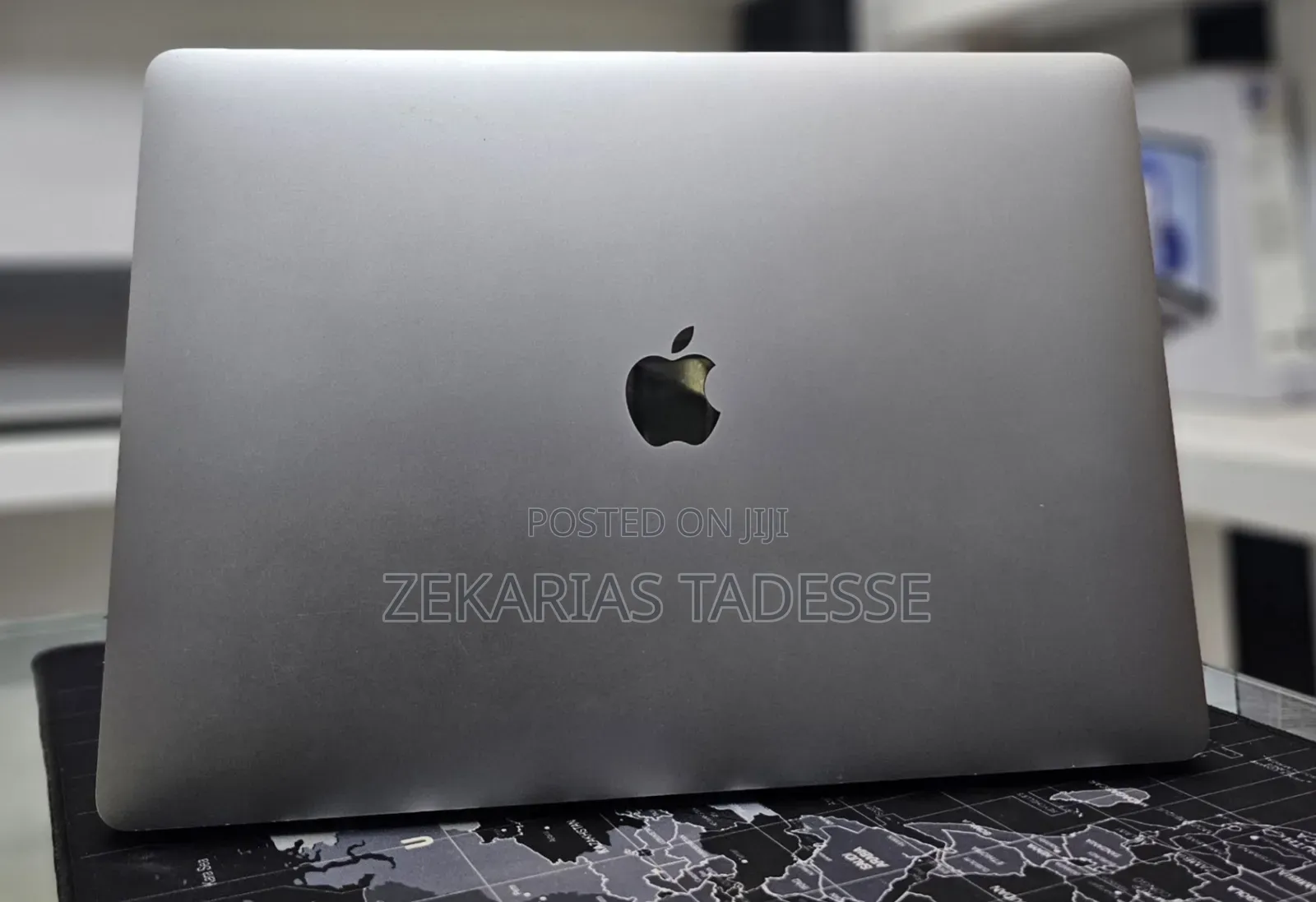 New Laptop Apple MacBook Pro 2019 16GB Intel Core I9 SSD 512GB