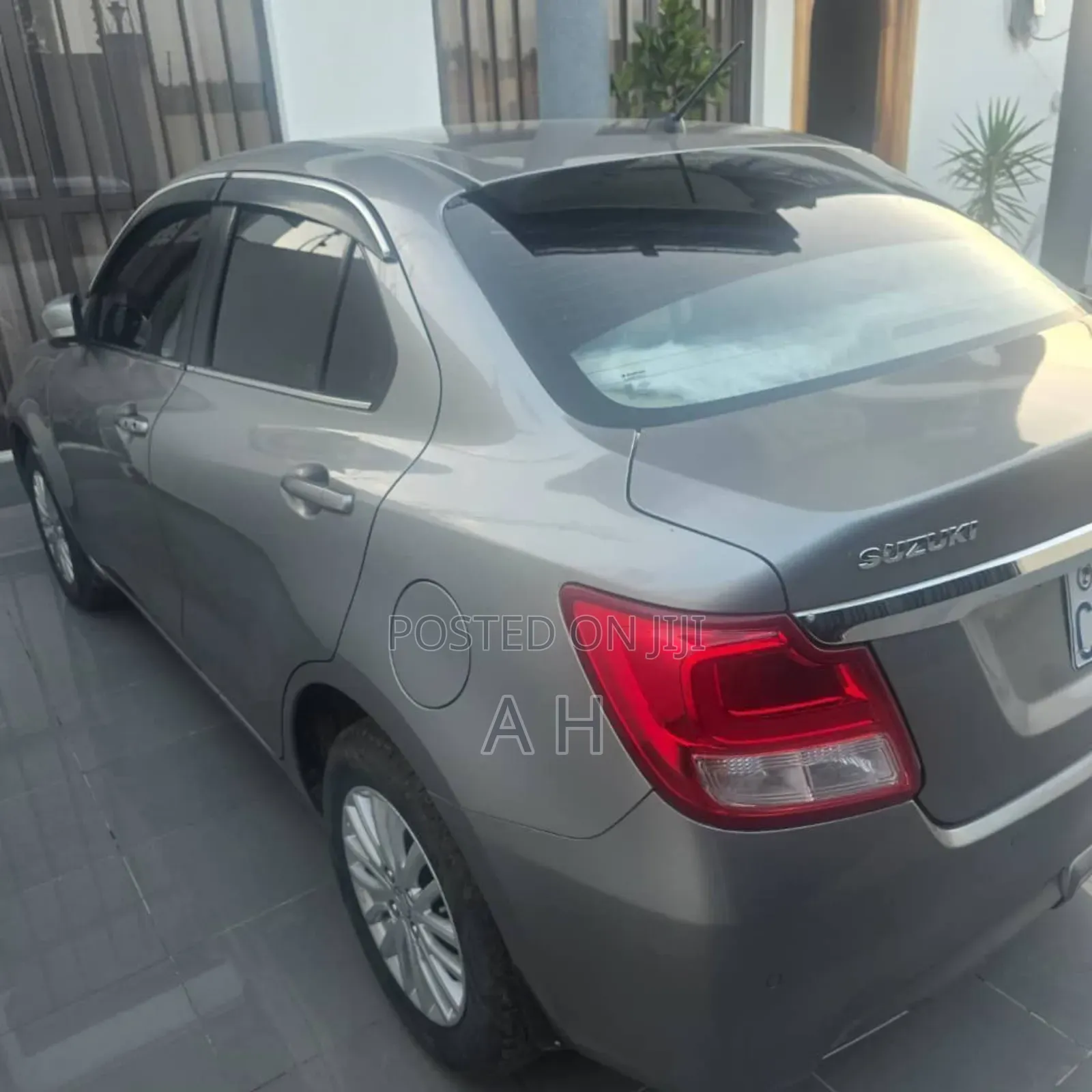 Suzuki Dzire 2022 Gray