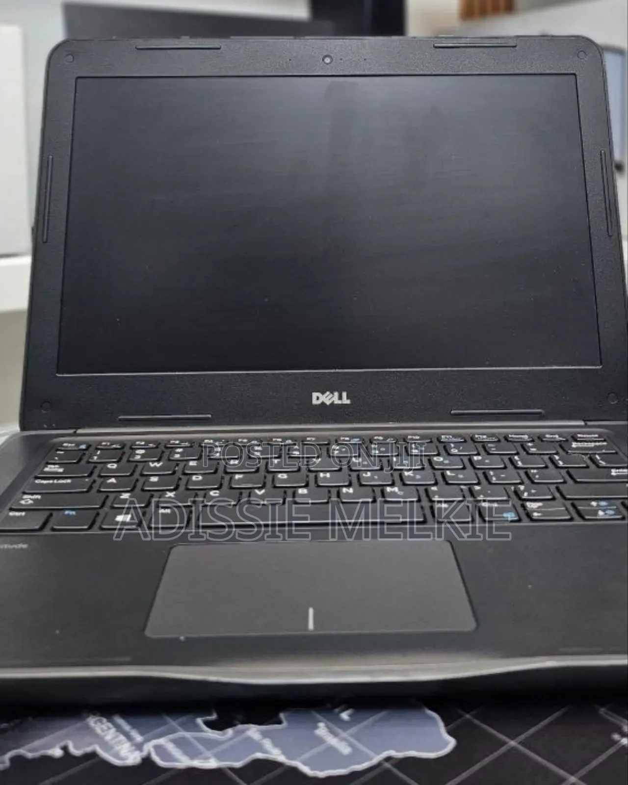 New Laptop Dell Latitude 13 3380 8GB Intel Core I5 SSD 256GB