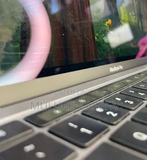 New Laptop Apple MacBook Pro 2022 M2 16GB Intel Core M2 SSD 256GB