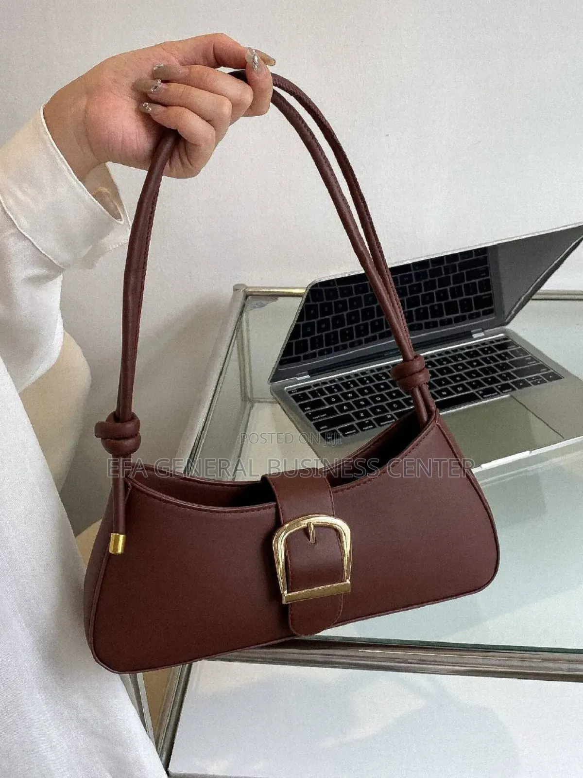 Buity Hand Bag