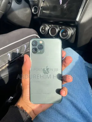 Photo - Apple iPhone 11 Pro 256 GB Green