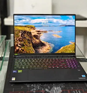 New Laptop Acer Predator Helios 300 16GB Intel Core Ultra 9 SSD 1T