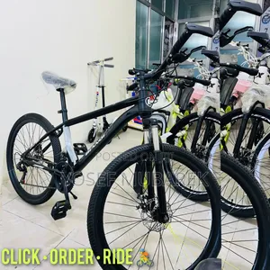 በሁለት ጎማ ዓለምን ይዞሩ Bike