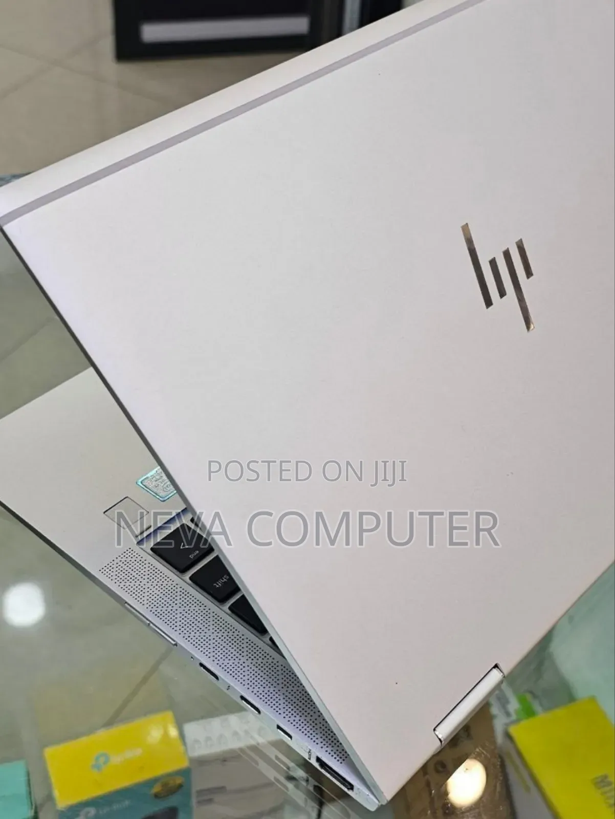 New Laptop HP EliteBook X360 1030 G8 8GB Intel Core I7 SSD 512GB