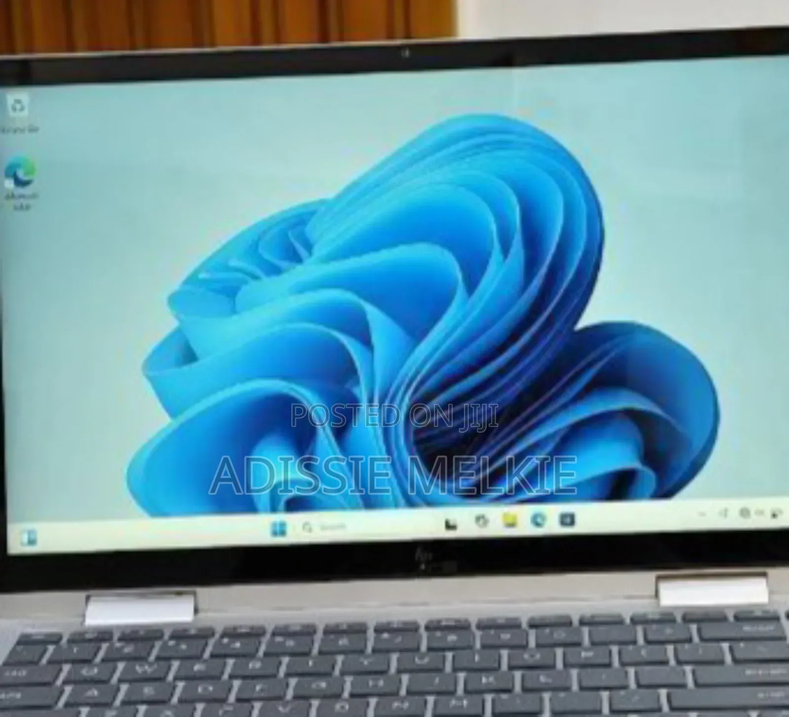 New Laptop HP Envy X360 16GB Intel Core 7 SSD 512GB