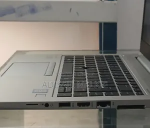 New Laptop HP EliteBook 840 G5 8GB Intel Core I5 SSD 256GB