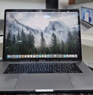 Photo - New Laptop Apple MacBook Pro 2019 16GB Intel Core I9 SSD 512GB