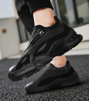 Zhengbu Slip-on Sneakers Zipper Shoes