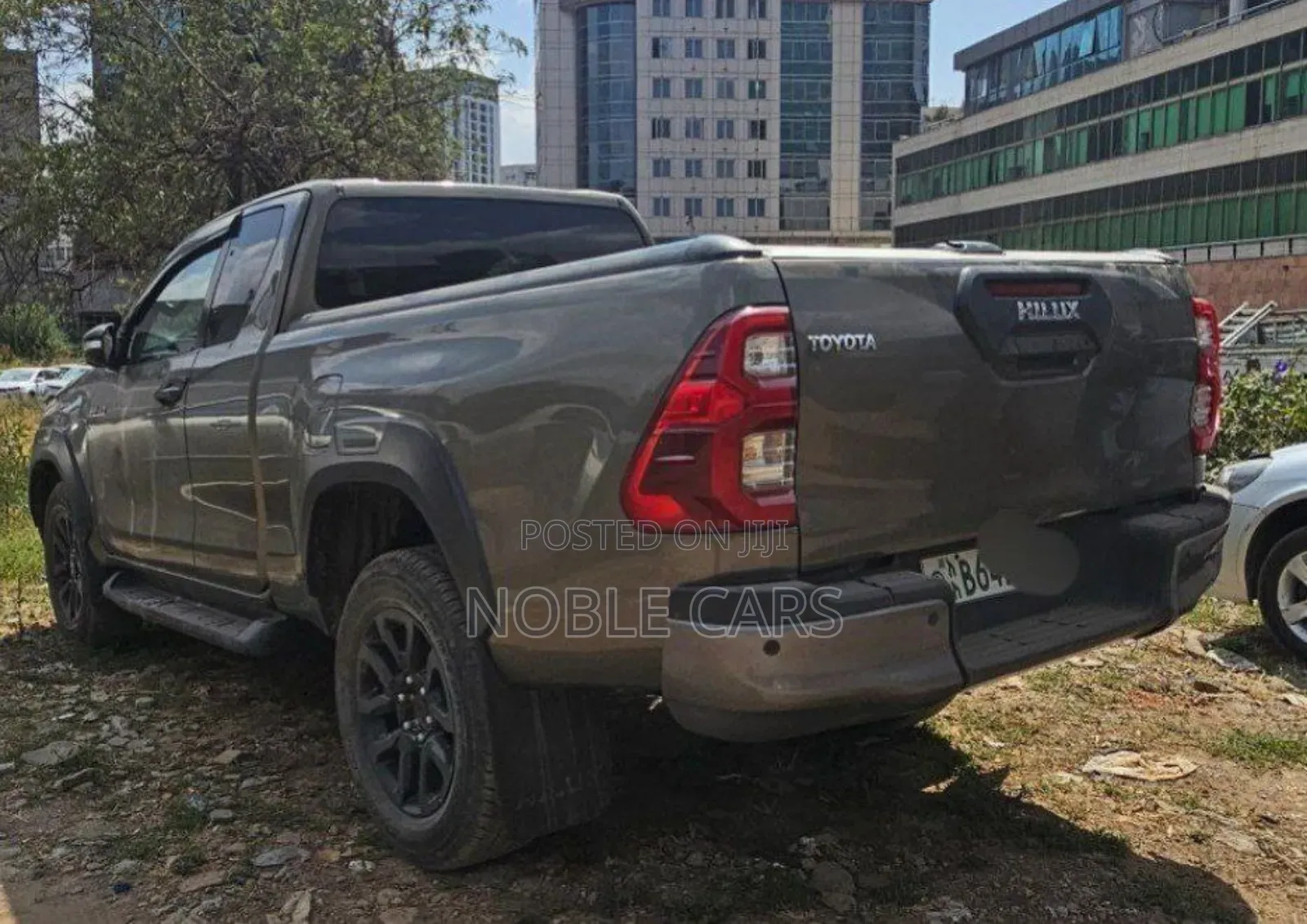 Toyota Hilux 2022 Gray