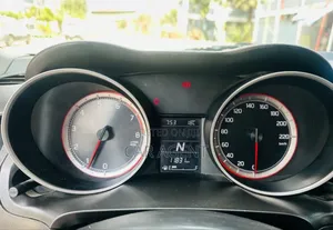 Suzuki Swift 2023 White